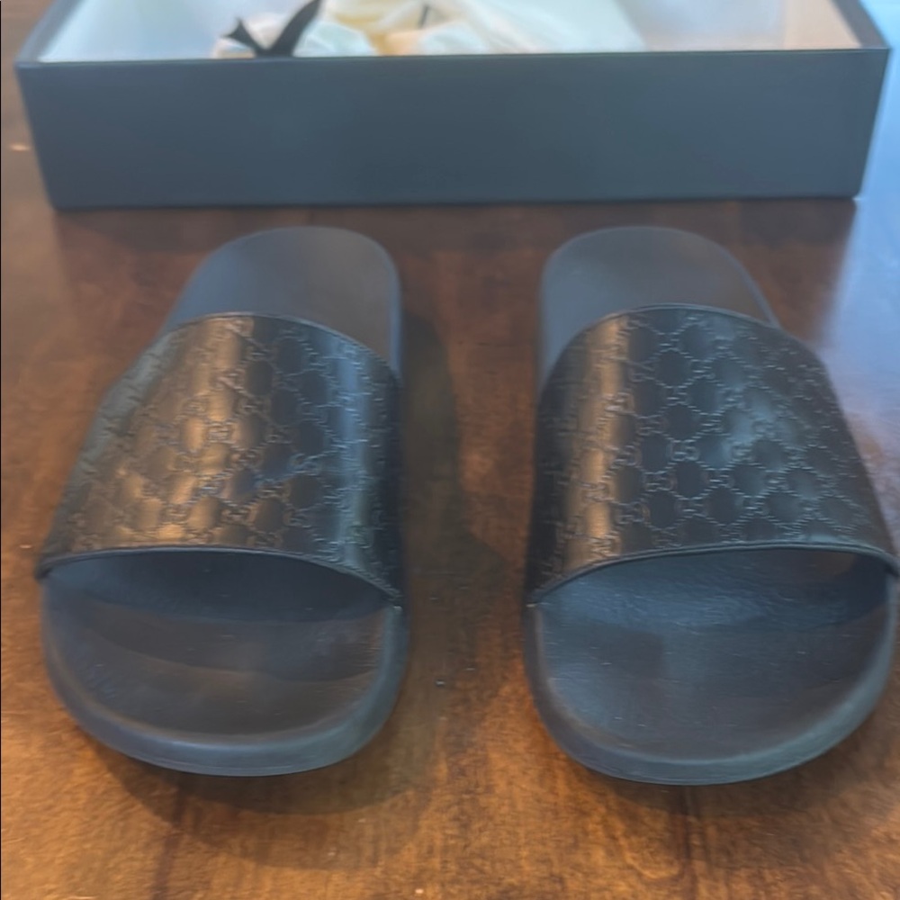 Gucci Black Minimalist Sandals